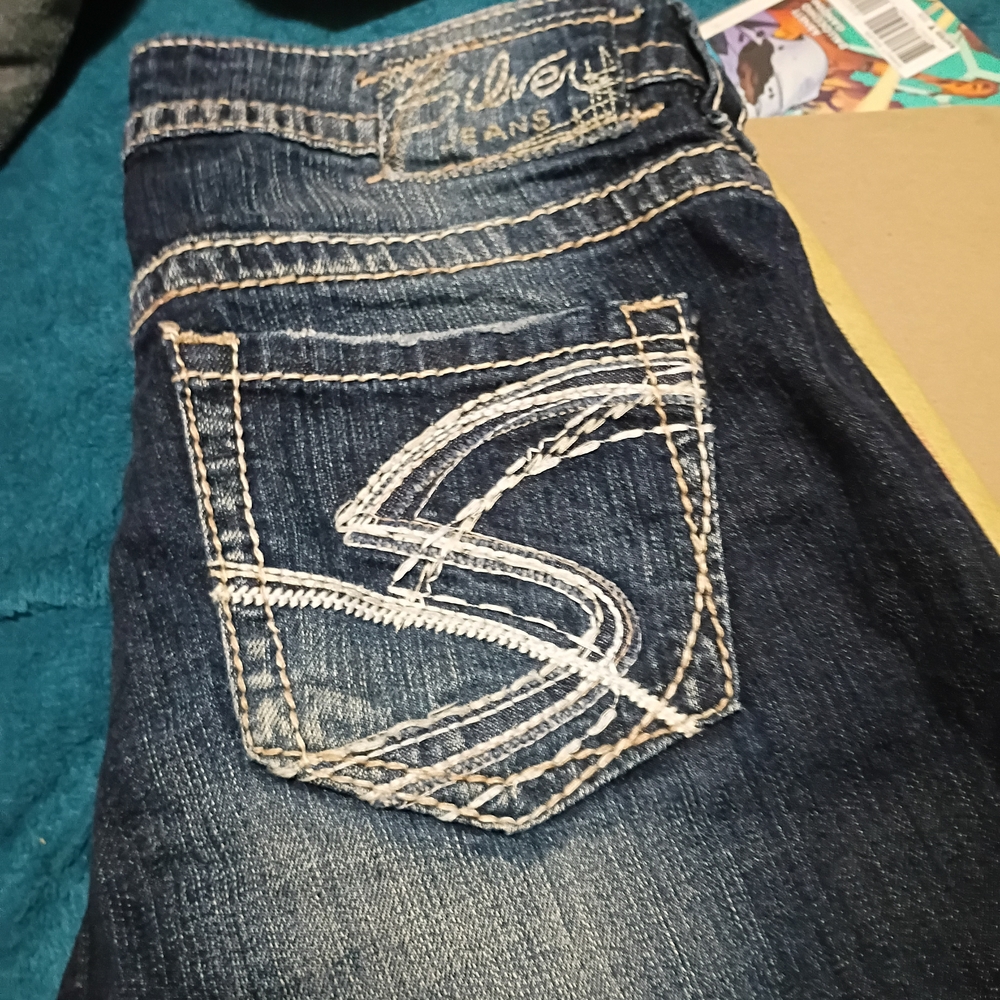 Lola Women's Dark Blue Jeans
